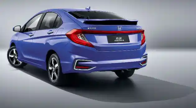 Foto - Inikah Calon Pengganti Honda Jazz Di Indonesia?