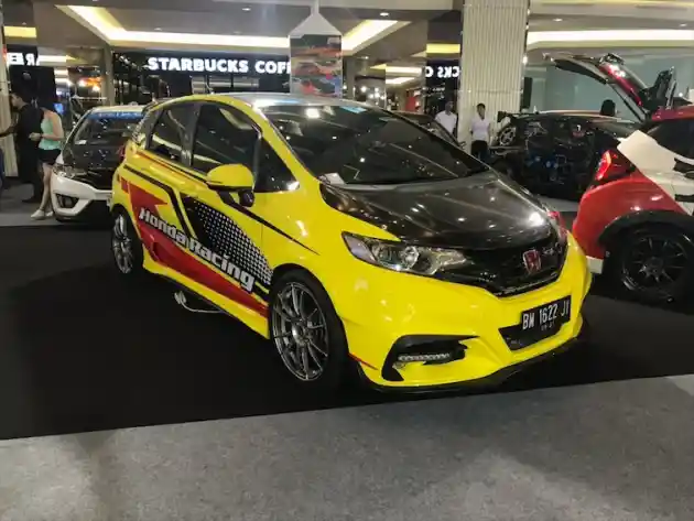 Foto - Honda Jazz dan Brio Ini Dinobatkan Sebagai Raja