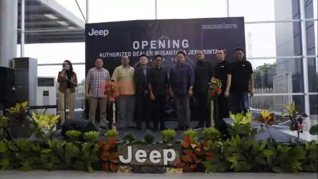 Foto - Jeep Indonesia Bangkit, Target 10 Dealer Baru Diresmikan Tahun Ini