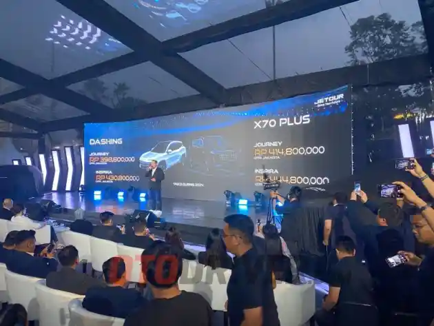 Foto - Jetour Resmi Jual Dua SUV Keluarga Berbanderol Rp 400 Jutaan, Tapi Bukan EV