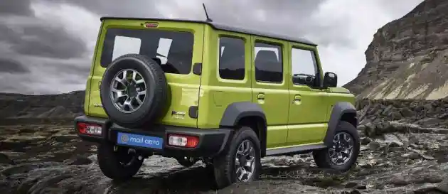 Foto - Jimny 5 Pintu Dapat Lampu Hijau Masuk Dapur Produksi