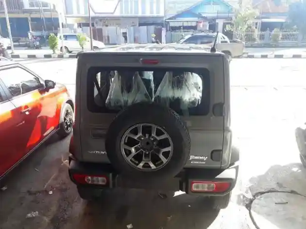 Foto - Harga Jimny Model Baru di Papua Barat di Atas RP 360 Juta