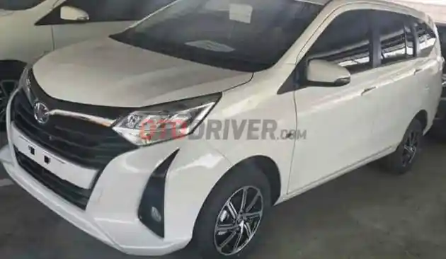 Foto - Bocor Lagi! Toyota Calya Facelift Makin Terkuak