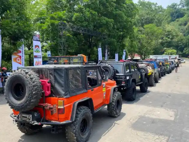 Foto - Kagama 4x4 Gelar Event Off-Road Perdana Di Jatiluhur