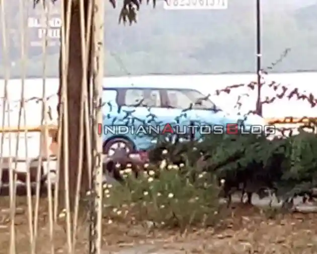 Foto - SPY SHOT: Suzuki Karimun Wagon R Generasi Terbaru di India