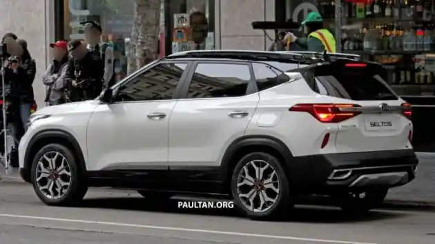 Foto - Kia Segera Memperkenalkan Compact SUV Pesaing Honda HR-V