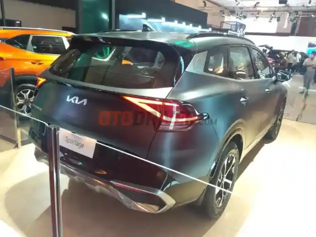 Foto - All New KIA Sportage Nampang Di JAW 2022. Segera Hadir Di Indonesia?