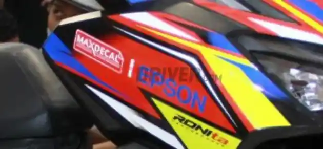 Foto - Kolaborasi Maxdecal dan Epson Indonesia Ciptakan Warna Sticker Solid dan Berkualitas