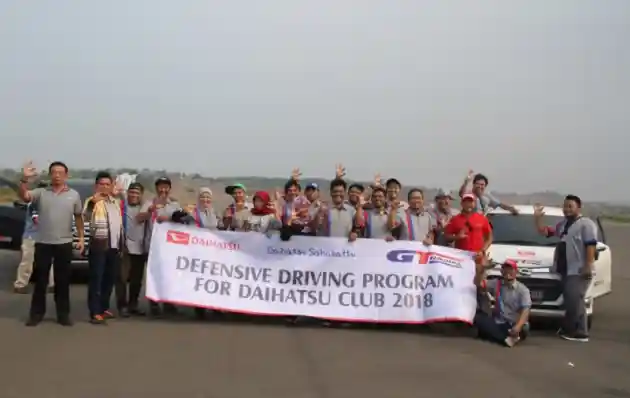 Foto - 4 Komunitas Dapat Kuliah Injak Pedal Rem Dari Daihatsu