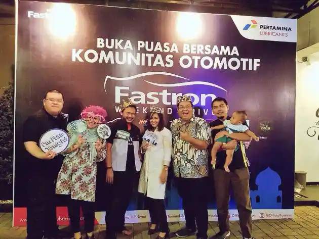 Foto - Komunitas Mobil Bukber Dengan Pertamina Lubricants, Diberi Promo Spesial