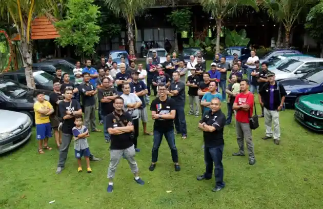 Foto - Indonesia Peugeot 306 Community Padati Solo Untuk Gathering Nasional