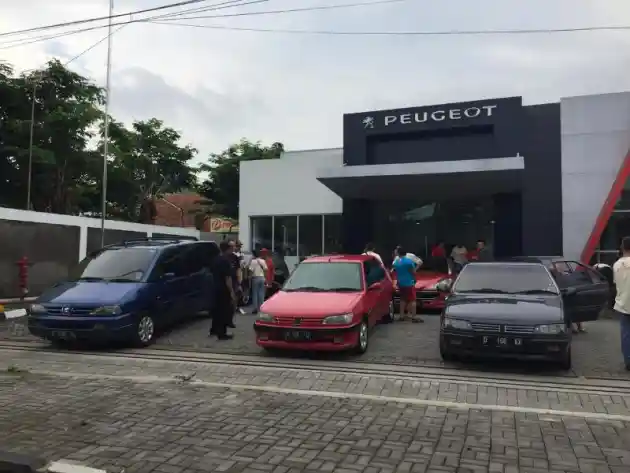 Foto - Sempat Vakum, Ini Cara Komunitas Peugeot Kembali Kumpul