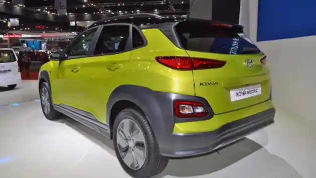 Foto - Melihat Spek Hyundai Kona Electric, Setara Toyota C-HR?