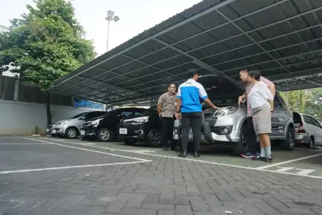 Foto - Masyarakat Akan Mulai Pertimbangkan Beli Mobil bekas