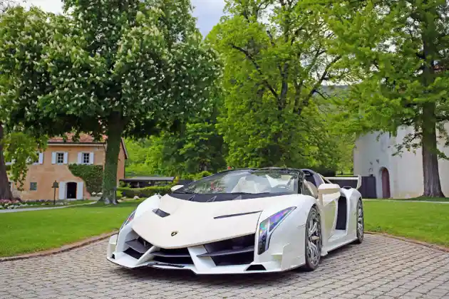 Foto - Salah Satu Lamborghini Terlangka Tembus RP 70 Miliar!