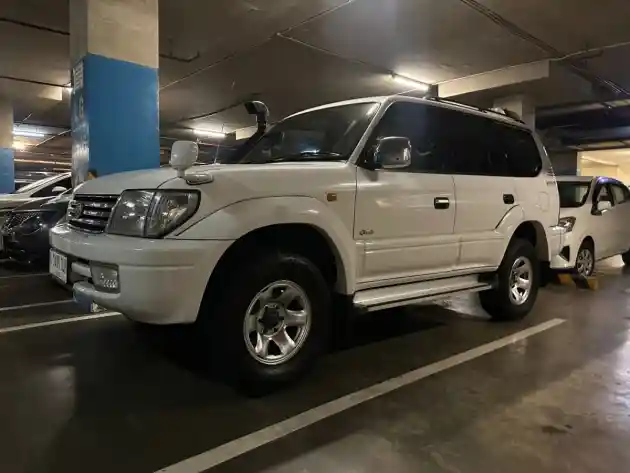 Toyota Land Cruiser Prado J90