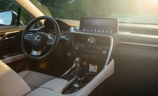 Foto - Inilah Bocoran Lexus RX Facelift 2020