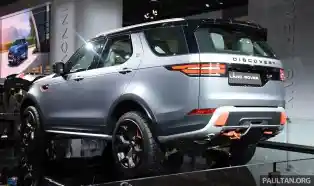 Foto - Land Rover Pamer Calon Varian Baru Dengan Spek "Badak"