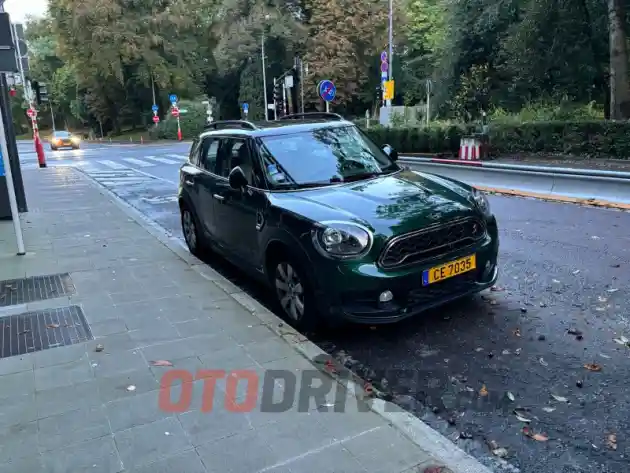 Foto - Mengunjungi Luxemburg, Negara Terkecil Dan Terkaya Eropa, Ini Pilihan Mobil Dan Biaya Sewanya