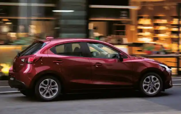 Foto - Mazda2 di Indonesia Kini Mendapat G-Vectoring Control