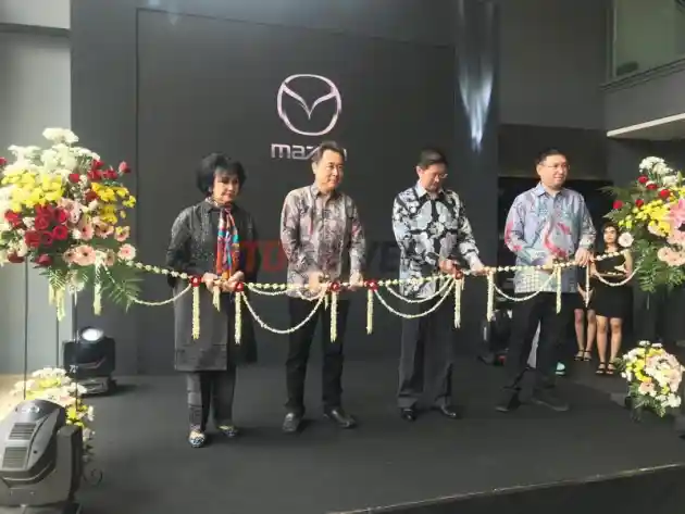 Foto - Naik Kelas Premium, Dealer Baru Mazda Tampil Lebih Mewah