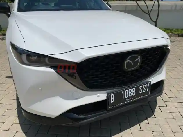 Foto - Mazda CX-5 2022 Mendapatkan Peningkatan dan Dijual Dengan Banderol Rp 597 Juta