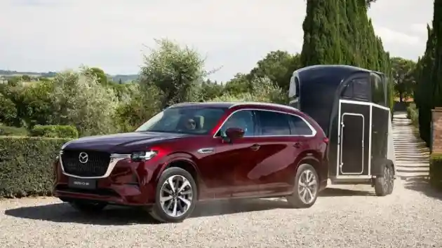 Foto - Mazda Bakal Meluncurkan SUV Baru Awal Tahun, Mobil Inikah?