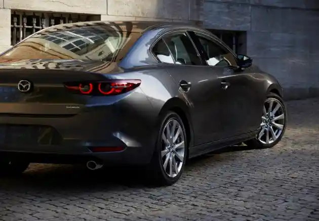 Foto - Selamat Datang Mazda3 Generasi Terbaru