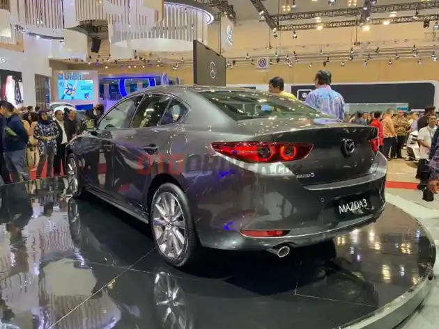 Foto - GIIAS 2019: Ini Dia Harga Mazda 3 Generasi Terbaru