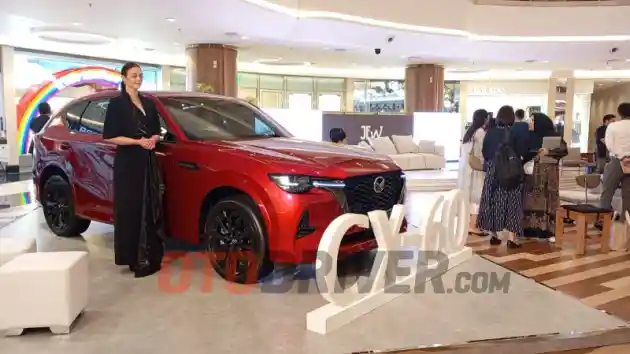 Foto - Mazda Sediakan Penawaran Spesial Selama Jakarta Fashion Week 2025