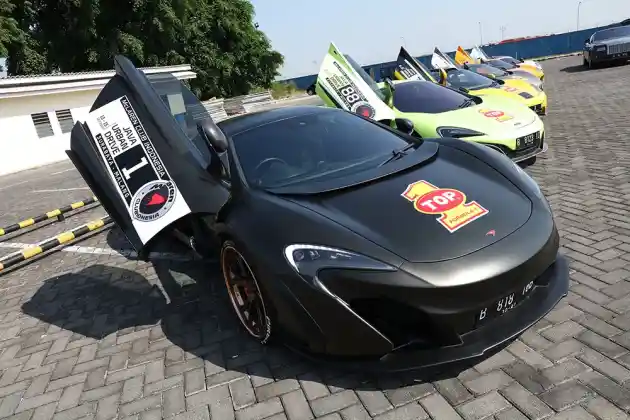 Foto - McLaren Club Indonesia Melesatkan Mobilnya di Jawa Timur