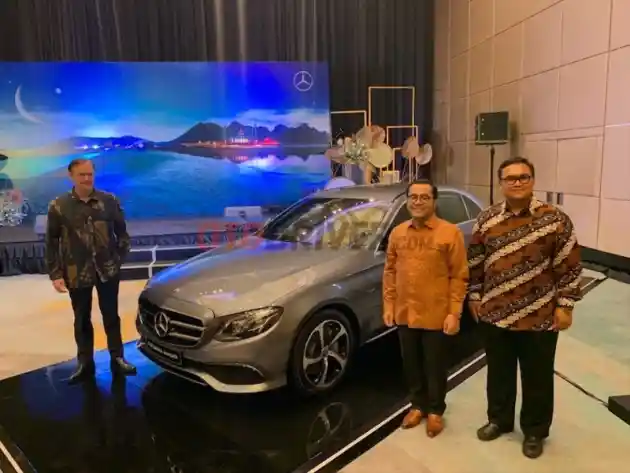 Foto - 2 Varian Baru Mercedes-Benz E-Class Meluncur, Mulai RP 1 M (11 Foto)