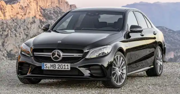 Foto - Mercedes-Benz Dan AMG Racik C-Class Facelift nan Segar