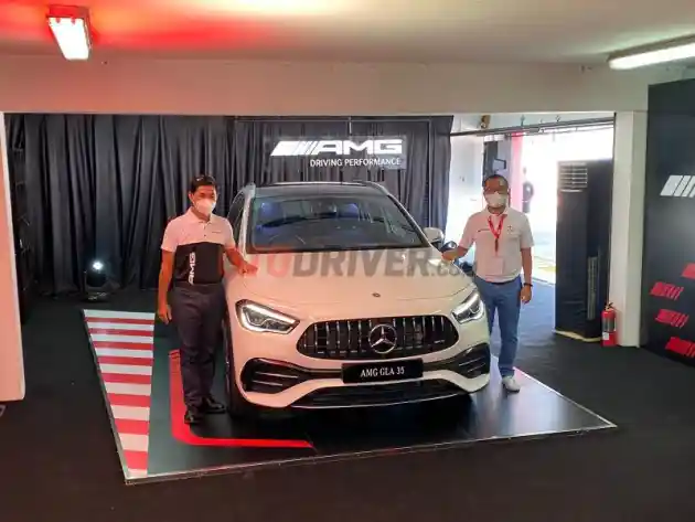 Foto - Dirakit Di Indonesia, Mercedes-AMG A 35 dan GLA 35 Resmi Meluncur