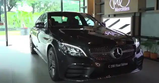 Foto - Mercedes-Benz C-Class 'Edisi Terakhir' Diluncurkan, Apa Bedanya?