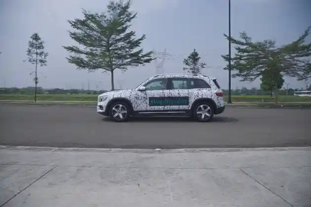 Foto - SUV 7 Seater Terbaru Mercedes-Benz Siap Dipasarkan Di Indonesia?