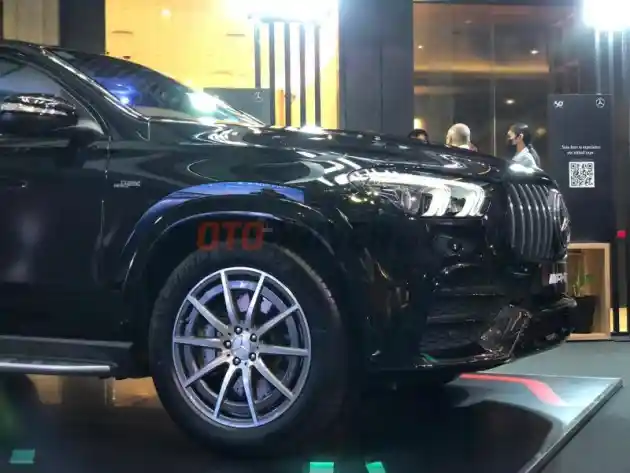 Foto - Mercedes-AMG GLE53 Mengaspal Di Indonesia