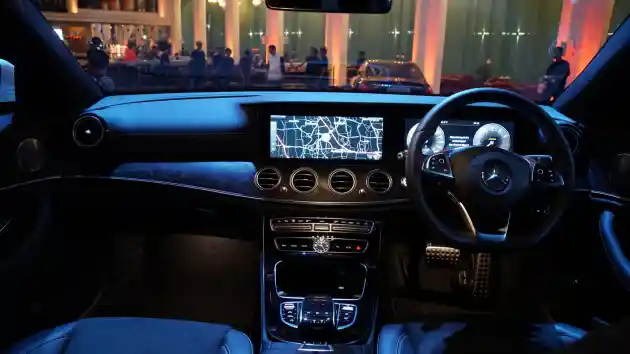 Foto - Mercedes-Benz Indonesia Resmi Perkenalkan E-Class Rakitan Lokal Ke Publik