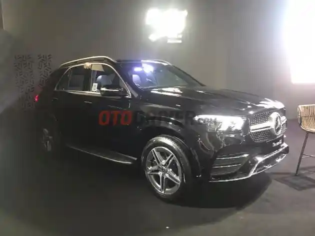 Foto - Spek dan Harga 5 Model Terbaru Mercedes-Benz Indonesia