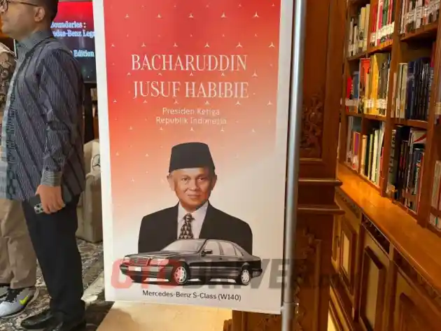 Foto - Melihat Mobil Mercedes-Benz Presiden Indonesia Dari Masa ke Masa