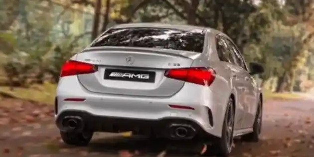 Foto - Diskon Besar-Besaran Beberapa Model Mercedes-Benz, Potongan Hingga Rp 630 Juta!