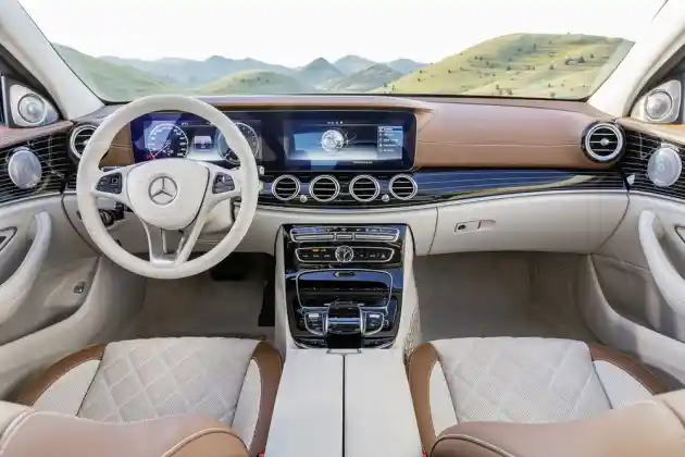 Foto - VIDEO: Teaser Mercy E-Class Terbaru Jelang Peluncurannya