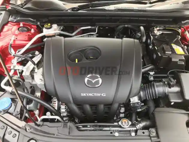 Foto - Penurunan Performa Mesin Justru Bikin All New Mazda 3 Lebih Irit