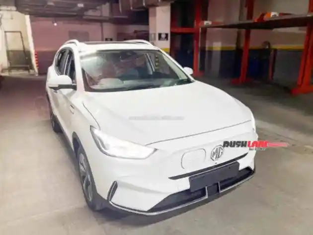 Foto - MG ZS EV Facelift Sudah Ada Di India, Begini Wujud Nyatanya