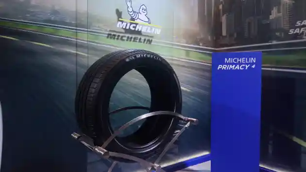 Foto - Ban Michelin Tetap Impor Walau Sudah Punya Pabrik Pengolah Karet di Cilegon