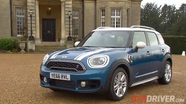 Foto - MINI Countryman Terbaru Siap Masuk Indonesia. Ini Speknya