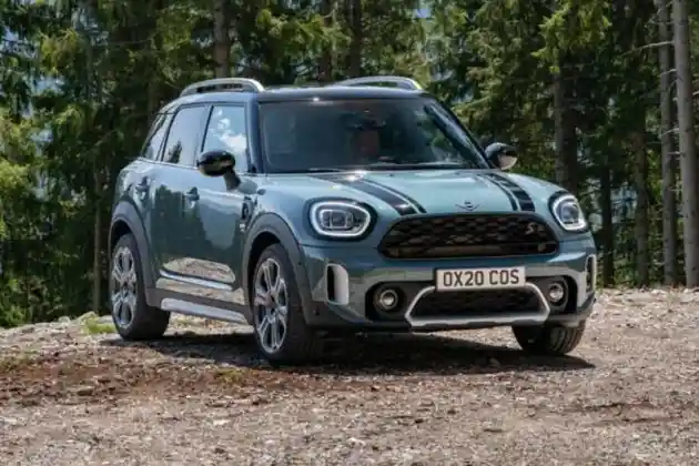 Foto - Mini Countryman Gen 3 Siap Dijual Tahun Depan, Dimensinya Jadi Lebih Besar