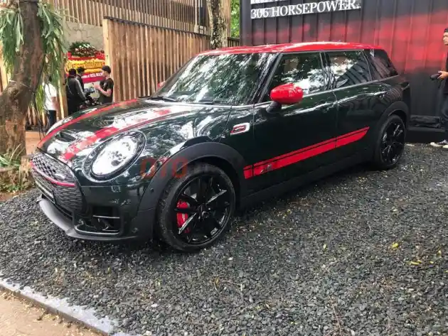 Foto - MINI Clubman dan Countryman Versi Powerful Dijual, RP 1,1 Miliar