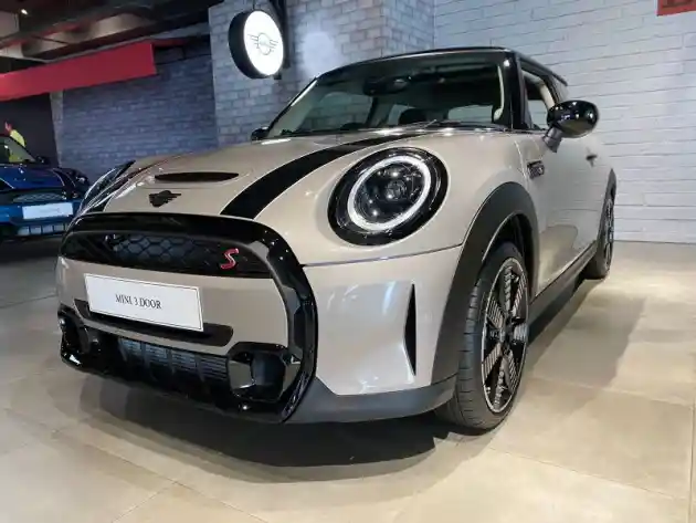 Foto - Daftar Harga MINI Terbaru (Februari 2022)