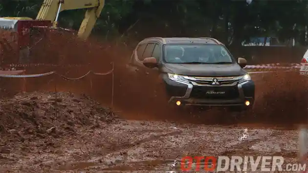 Foto - All New Pajero Sport: Teman Bertualang yang Seru, Aman dan Nyaman